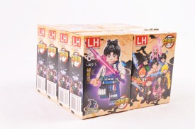 Pack 8 figuras desarmables ANIME (1).jpg